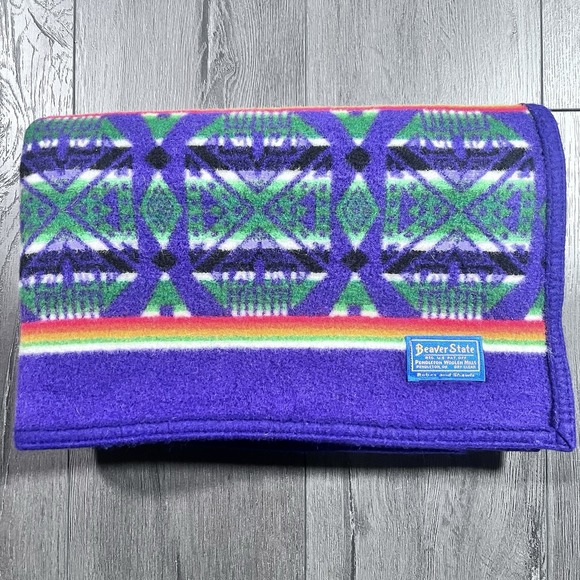 VTG Pendleton‎ Wool Blanket Purple Aztec Baby Lap Throw Beaver 29x40 Oregon USA - Picture 1 of 6